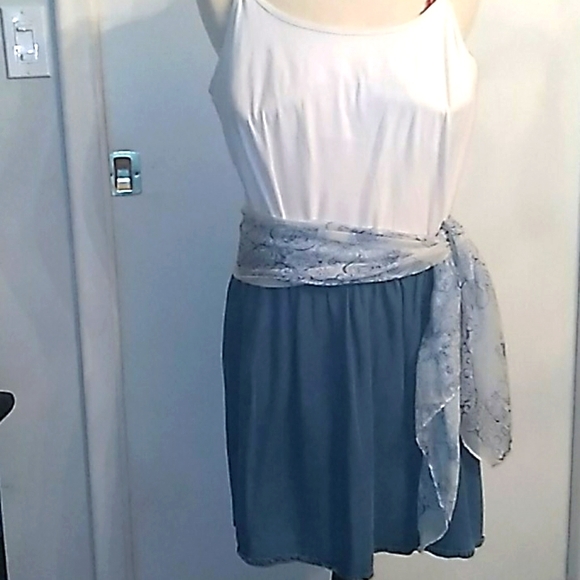 Forever 21 Dresses & Skirts - Denim skirt with pockets